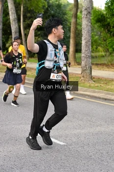 Runner Photo 1943329
