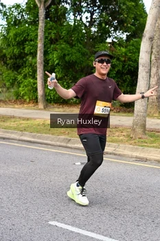 Runner Photo 1943400