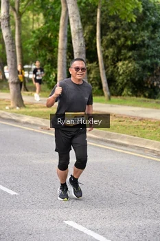Runner Photo 1943550