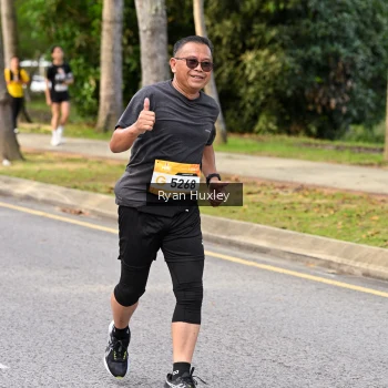 Runner Photo 1943553