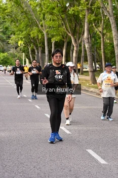 Runner Photo 1943631