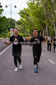 Runner Photo 1943688