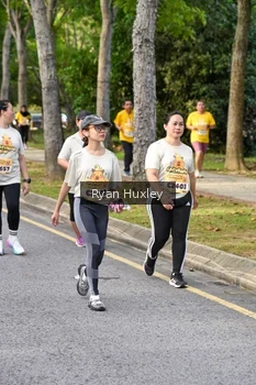 Runner Photo 1943840