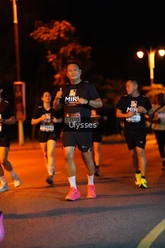 Runner Photo 1945631