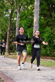 Runner Photo 1945718