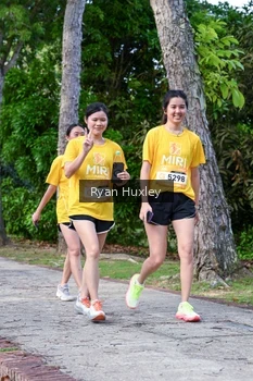 Runner Photo 1945820