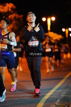 Runner Photo 1945857
