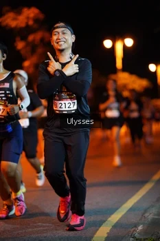 Runner Photo 1945897