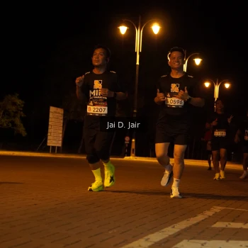 Runner Photo 1948451
