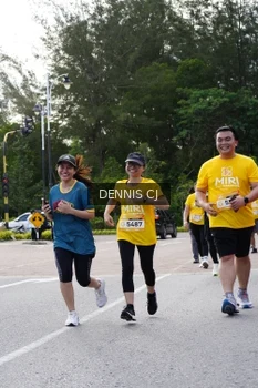 Runner Photo 1951055