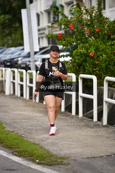 Runner Photo 1951105