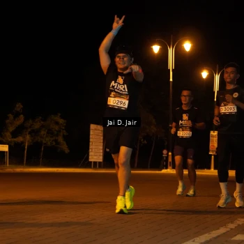 Runner Photo 1951831