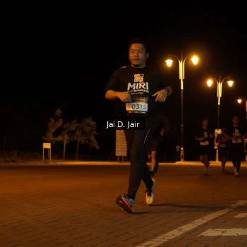 Runner Photo 1951904