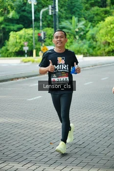 Runner Photo 1952272