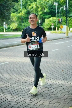 Runner Photo 1952337