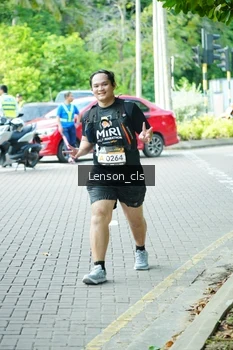 Runner Photo 1952915