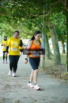 Runner Photo 1952988