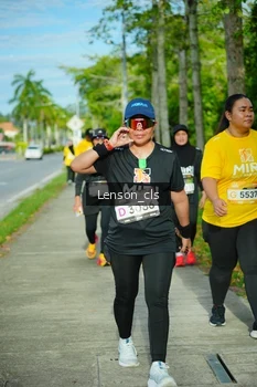 Runner Photo 1953785