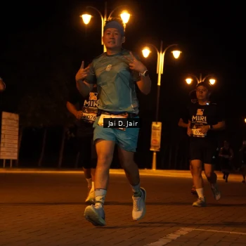 Runner Photo 1953981