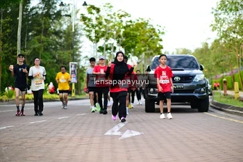 Runner Photo 1954778