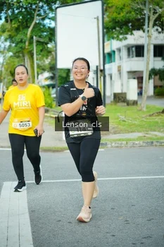 Runner Photo 1955884