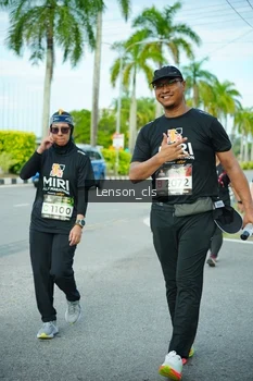 Runner Photo 1956134