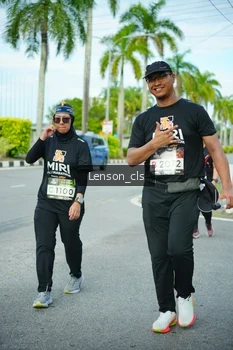 Runner Photo 1956143