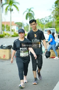 Runner Photo 1956528