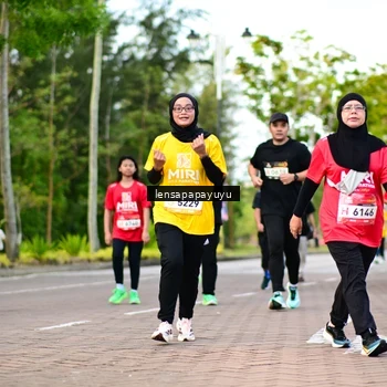 Runner Photo 1959884