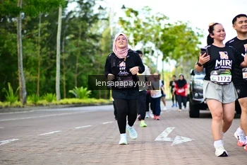 Runner Photo 1962417