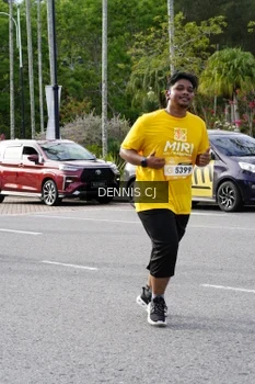 Runner Photo 1962896