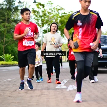 Runner Photo 1963286