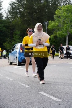 Runner Photo 1963544