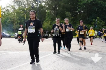 Runner Photo 1964879