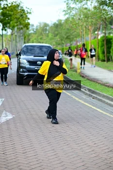 Runner Photo 1964937