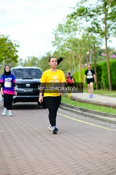 Runner Photo 1964974