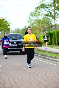 Runner Photo 1964984