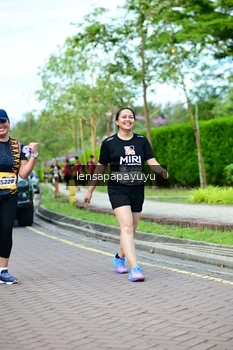 Runner Photo 1965090
