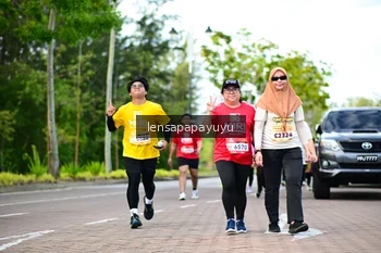 Runner Photo 1965190