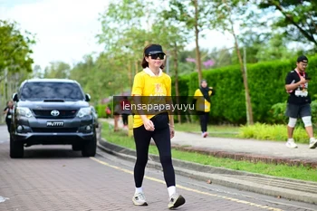 Runner Photo 1965228