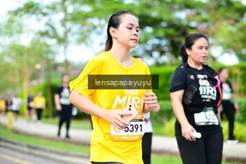 Runner Photo 1965366