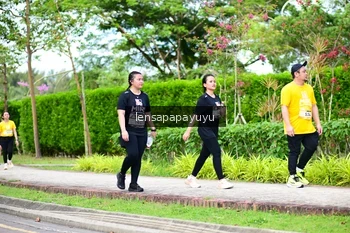 Runner Photo 1965413