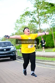 Runner Photo 1965463
