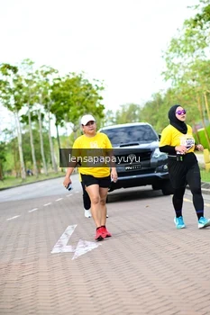 Runner Photo 1965478