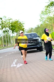Runner Photo 1965487