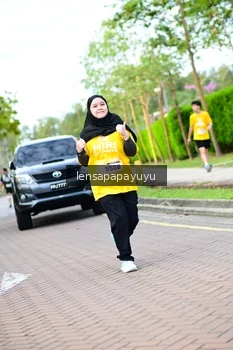 Runner Photo 1965532