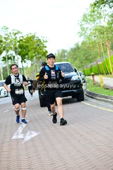 Runner Photo 1965576