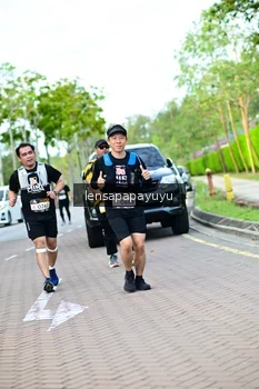 Runner Photo 1965585
