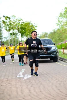 Runner Photo 1966010