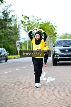 Runner Photo 1966363